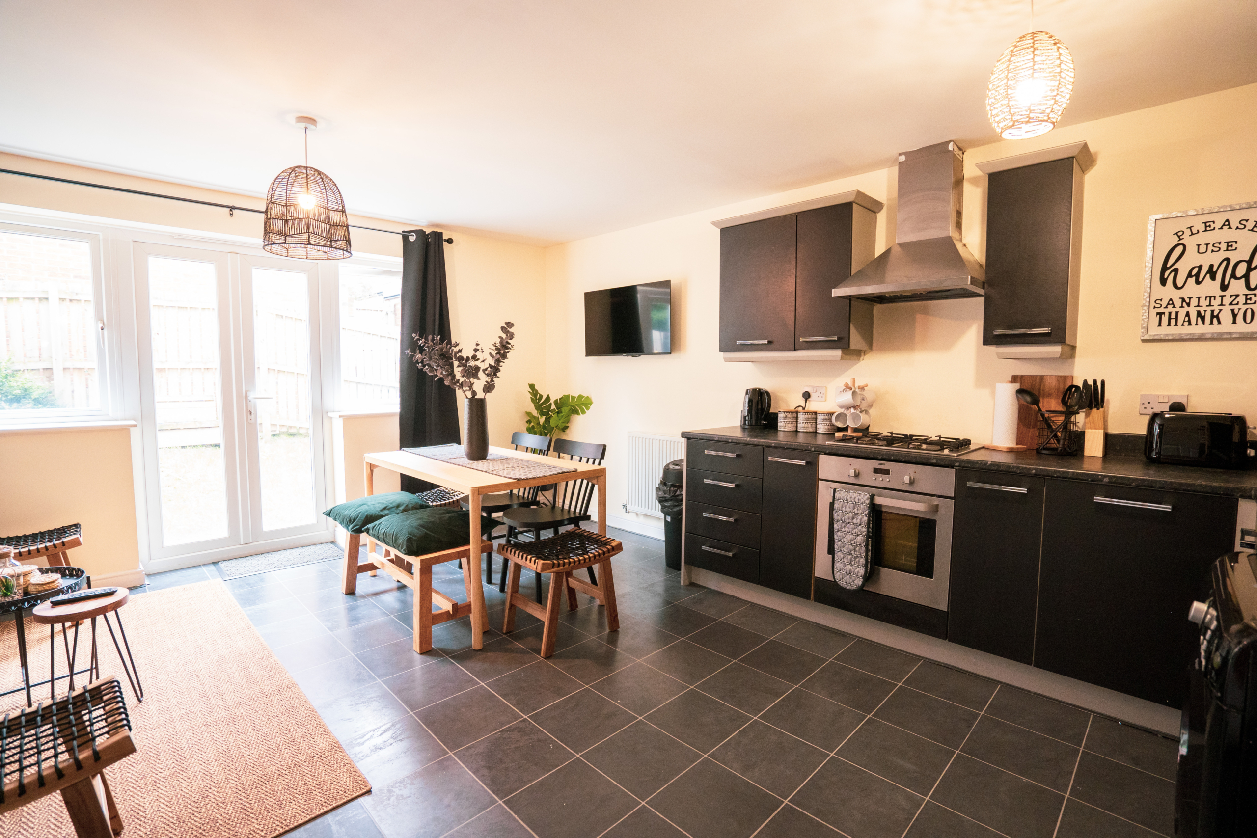 Fully equipped kitchen in the property of HMH Stays providing long-term accommodation