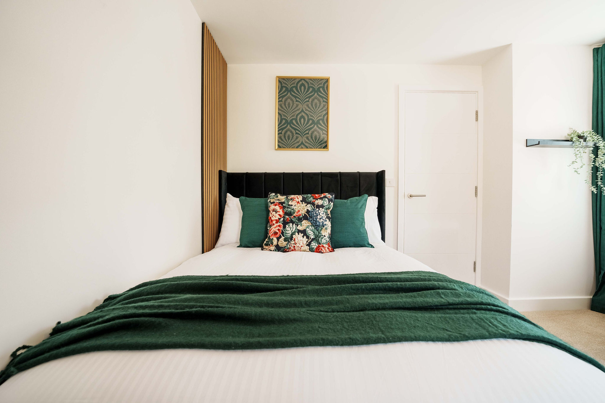 Single bed providing by HMH Stays for long-term contractor accommodation