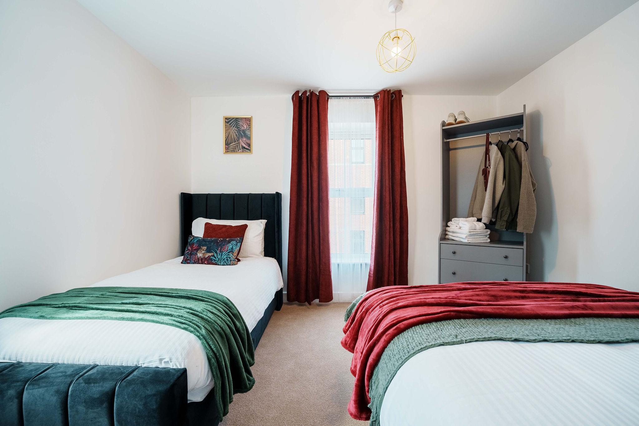 Two single bedrooms listed by HMH Stays providing long-term accommodation for contractors