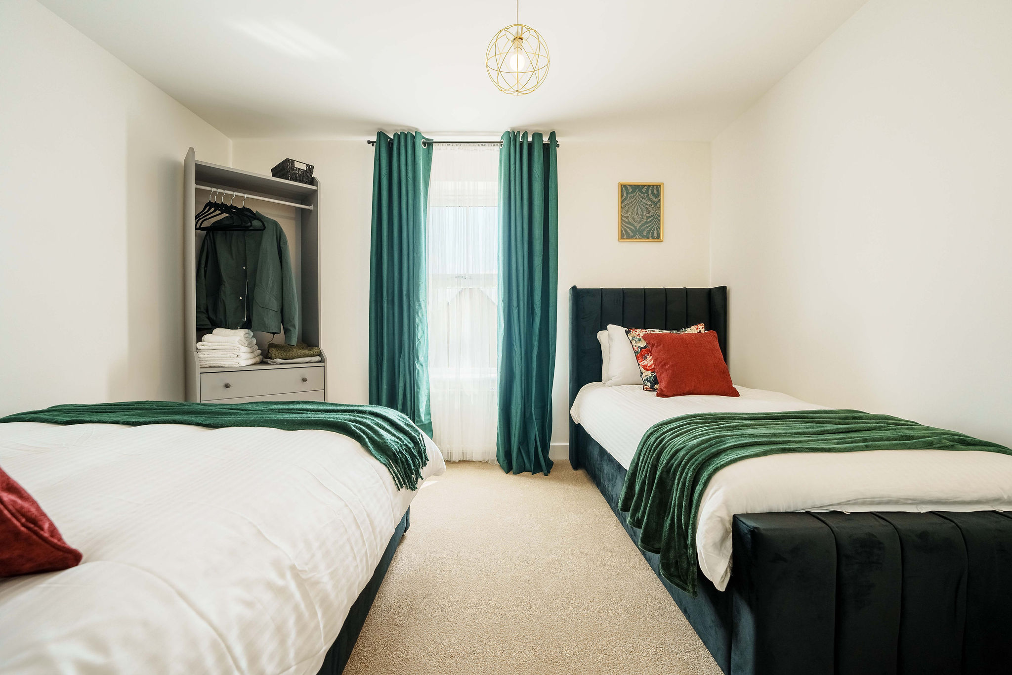 Queen-size bed and single bed for contractor accommodation by hmh stays