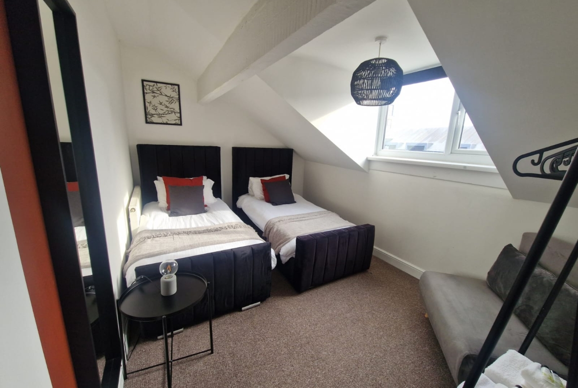 2 single bedrooms listed in the property of hmh stays in UK