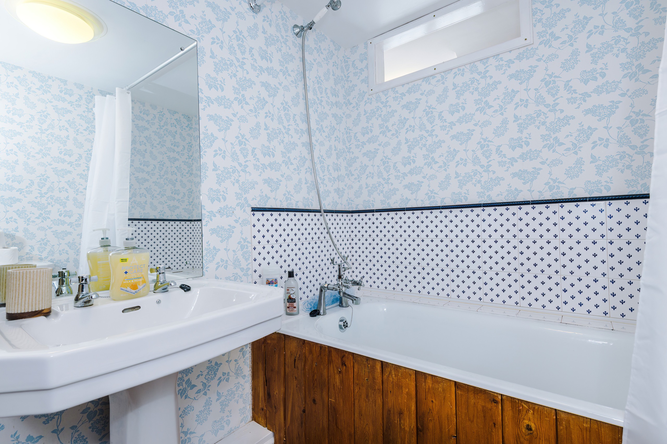 RoseFarm-Airbnb-30
